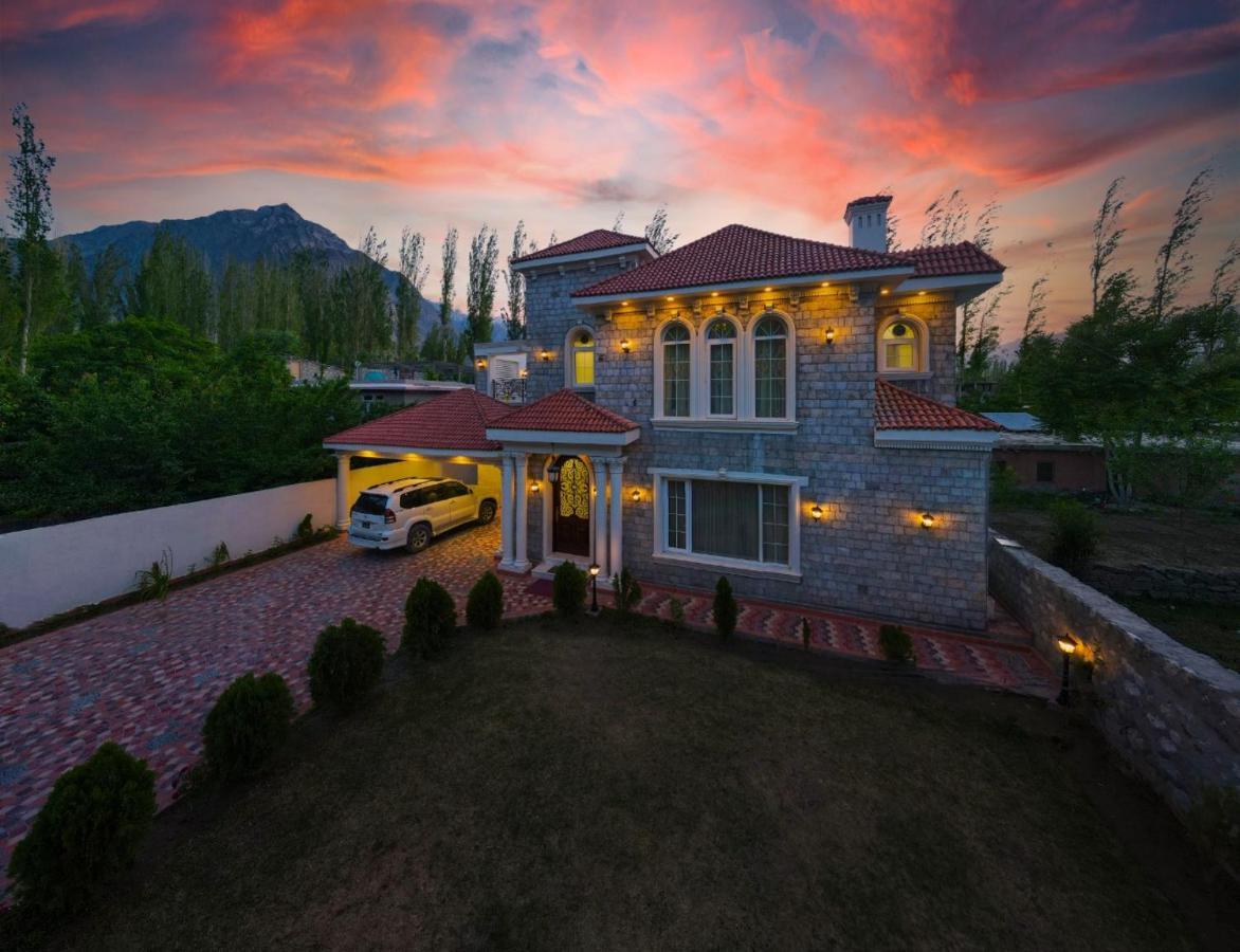 Arish Luxury Suites Skardu Extérieur photo
