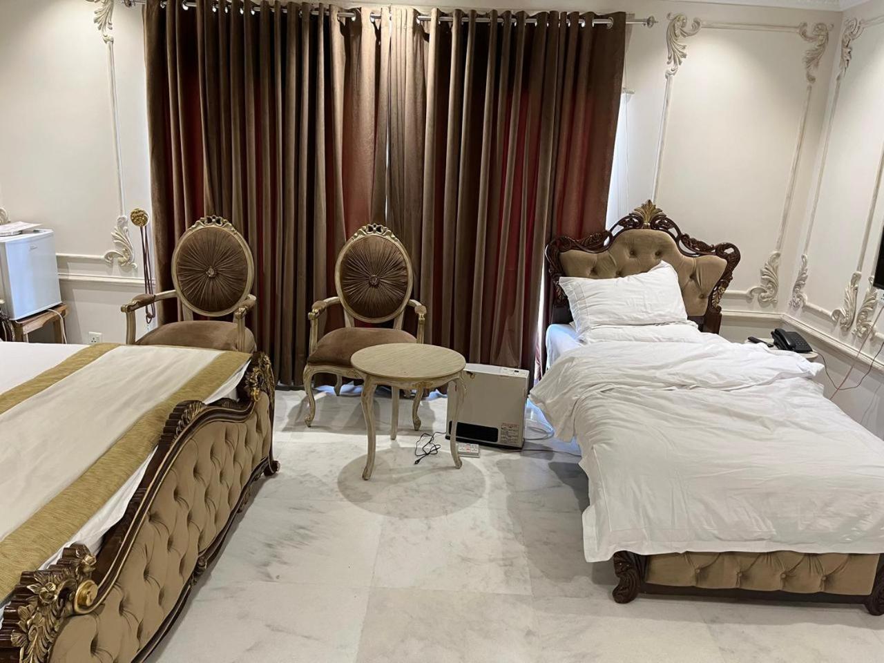 Arish Luxury Suites Skardu Extérieur photo